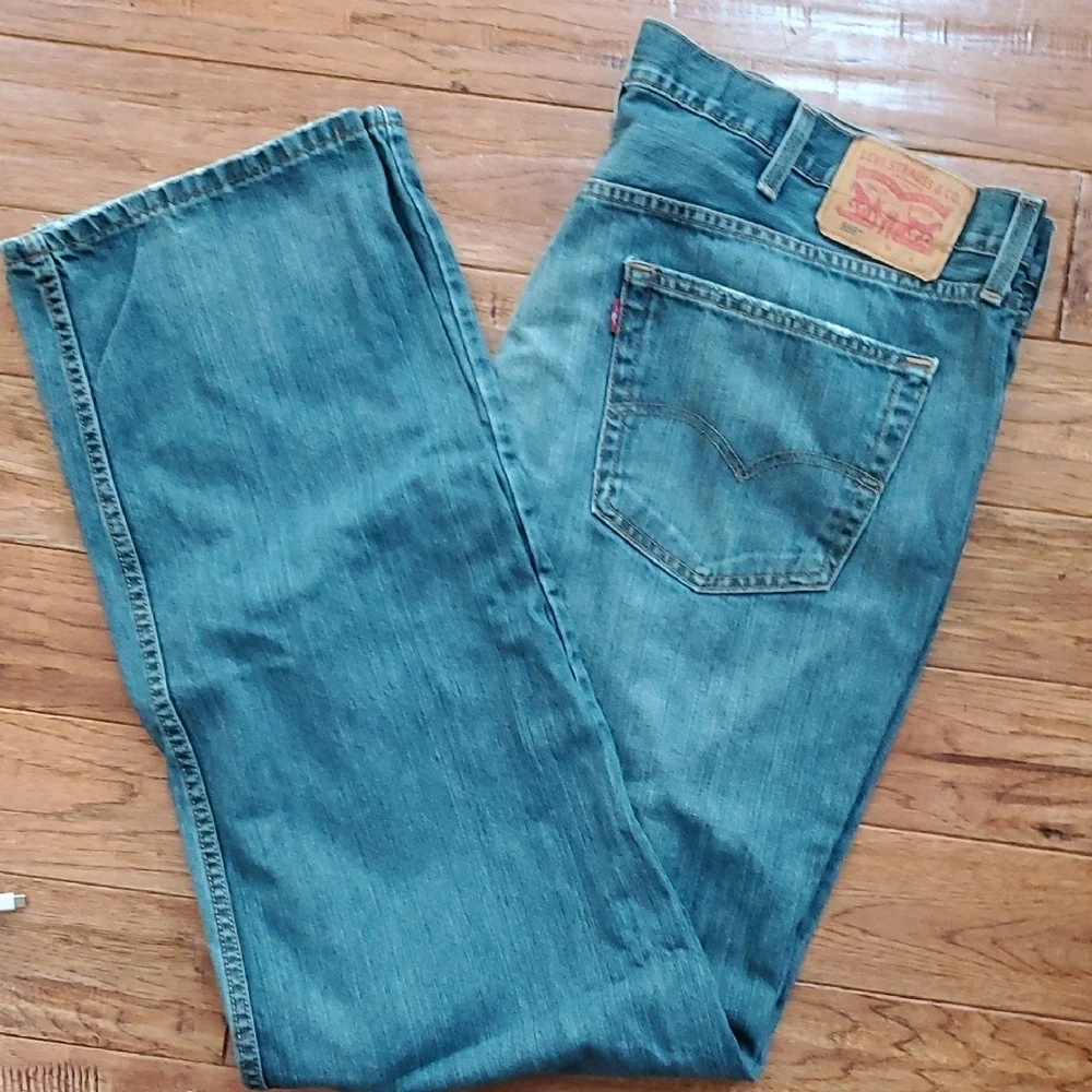 Levi's 559 Blue Jeans